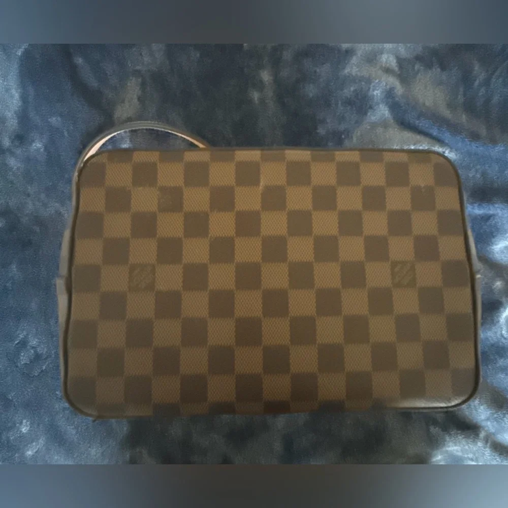Louis Vuitton NéoNoé MM bucket bag - Pink Damier -Ebene canvas